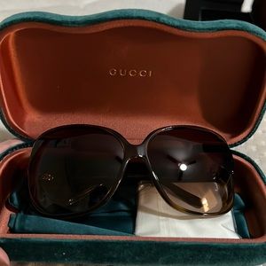 Moving sell!! Making space! Brand new!! Authentic Gucci sunglasses